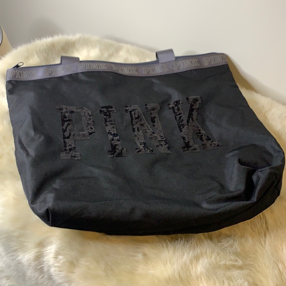 Pink zippered shoulder tote
